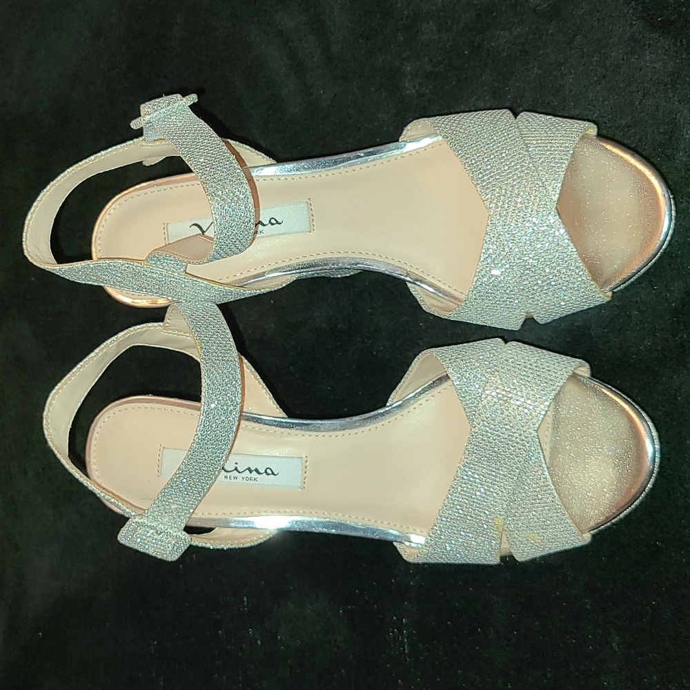 Nina Jinjer Wedge